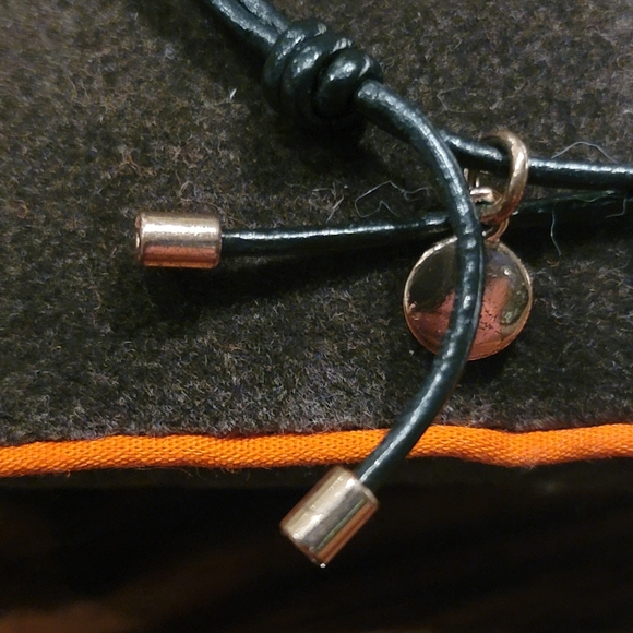 Marc by Marc Jacobs Friendship Bracelet - Picture 6 of 7